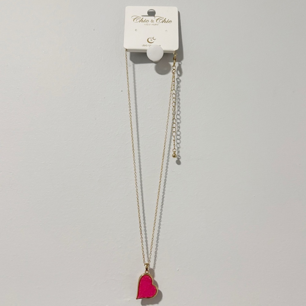Chic & Chic Heart Pendant‎ Necklace - Gold and Pink NWT